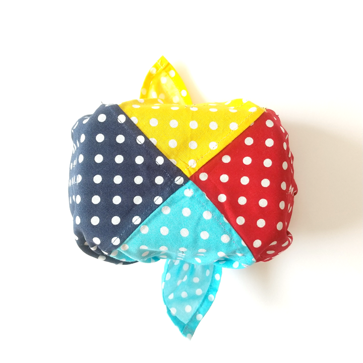 上手に結ぶと裏から見てもキレイにバランスよく結べています